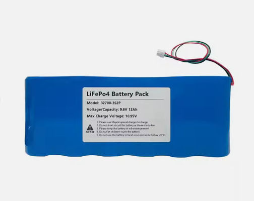 Goede prijs 9.6V 12Ah oplaadbare cilindrische 32700 Lifepo4 batterij voor zonne-alarm systeem online